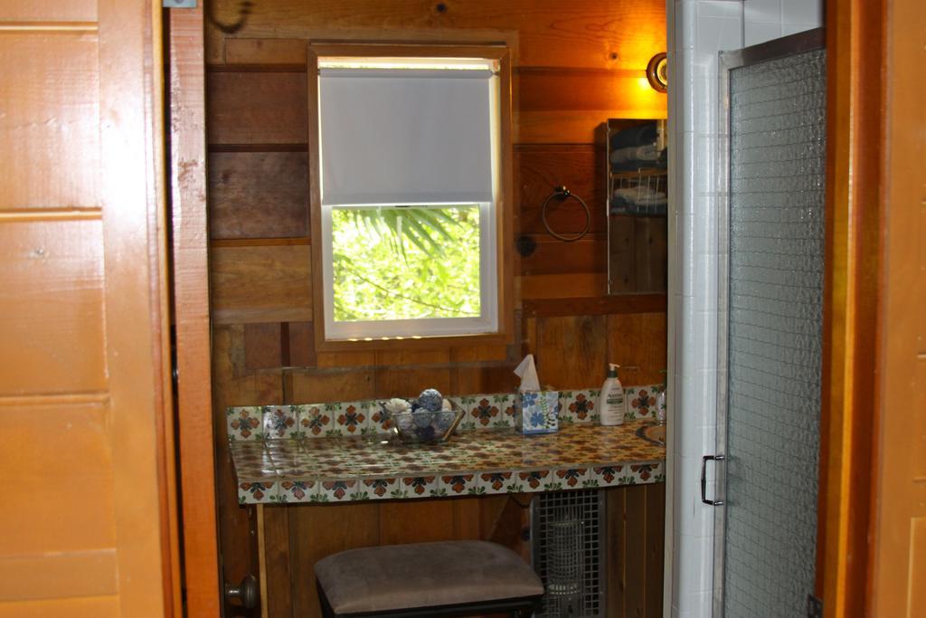 Bandy Canyon Ranch Hotel Escondido Quarto foto