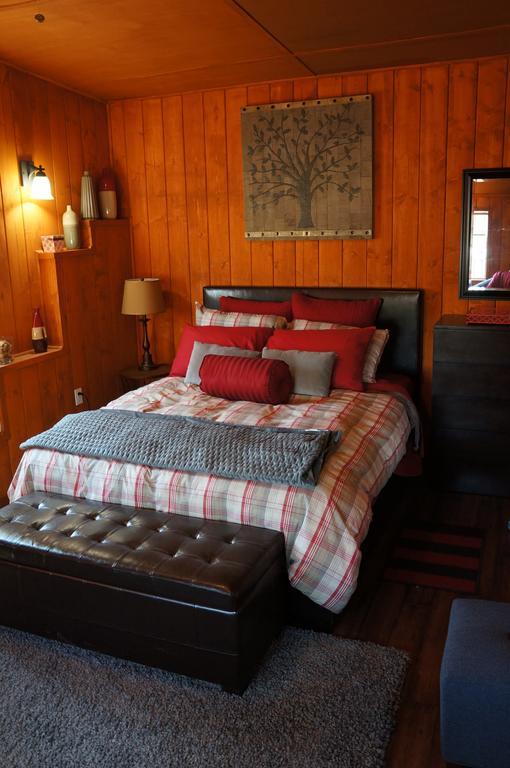Bandy Canyon Ranch Hotel Escondido Quarto foto