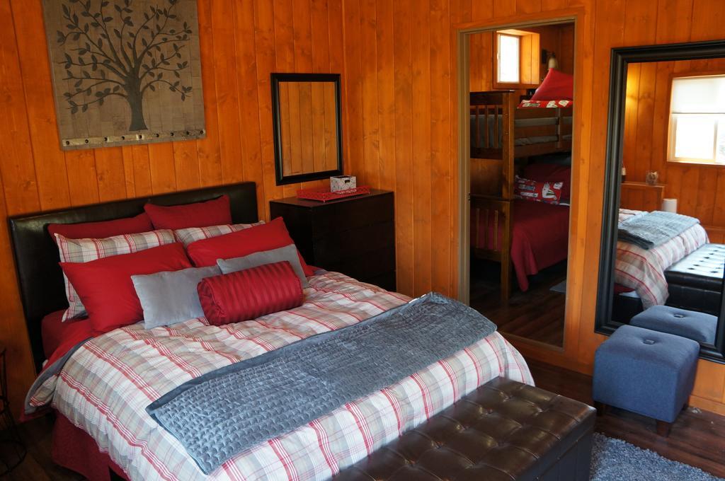 Bandy Canyon Ranch Hotel Escondido Quarto foto